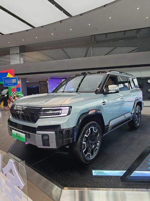 惠州惠城区阳翔欧企业管理咨询比亚迪方程豹硬派越野的爆款，英菲尼迪35周年与你共成长